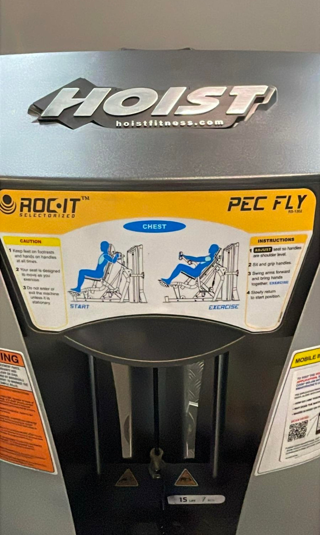 Hoist Roc-it Chest Fly Machine Commercial Gym Equipment