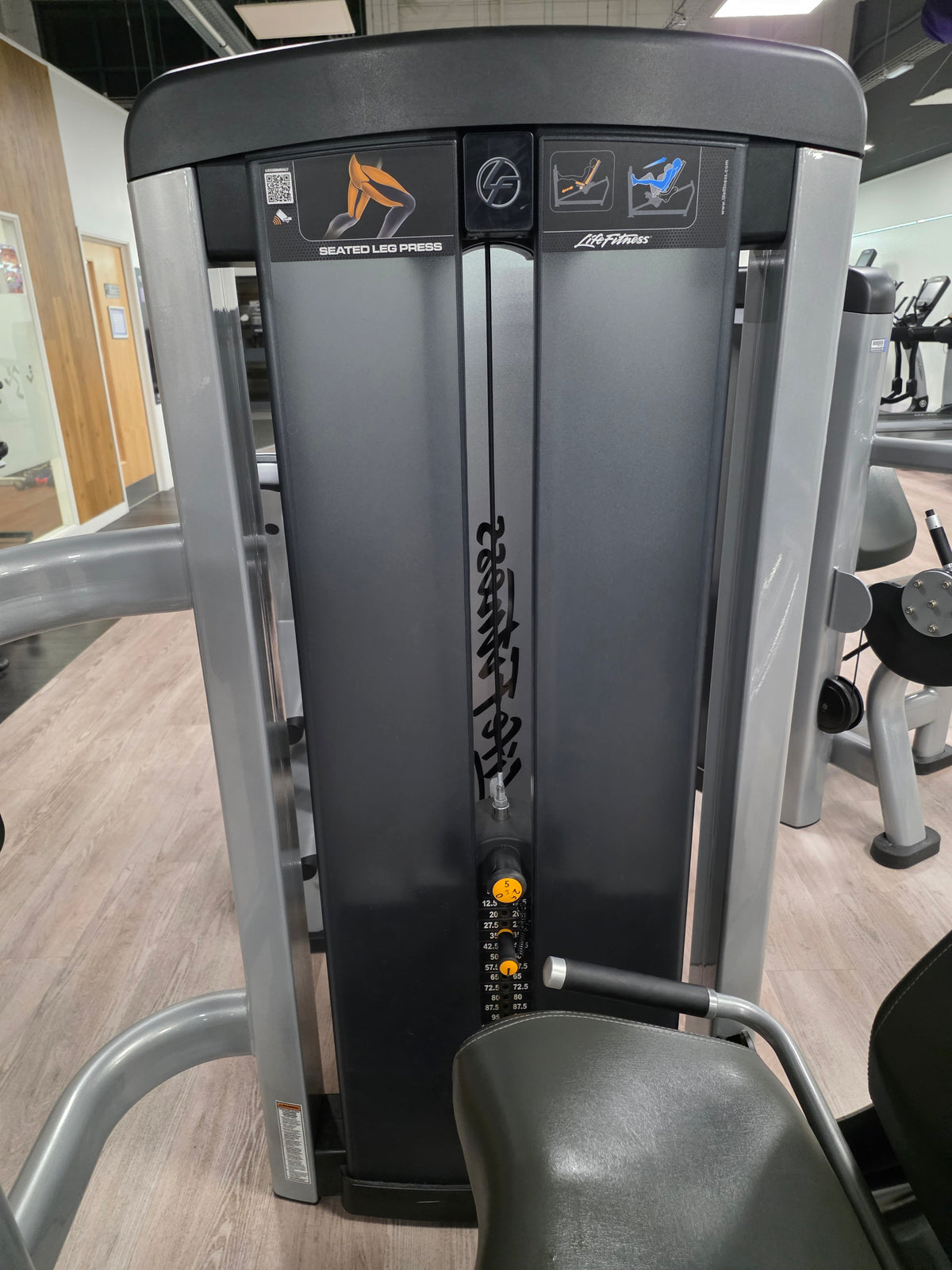 Life Fitness Insignia Series Leg Press Machine Commercial Gym Equipment