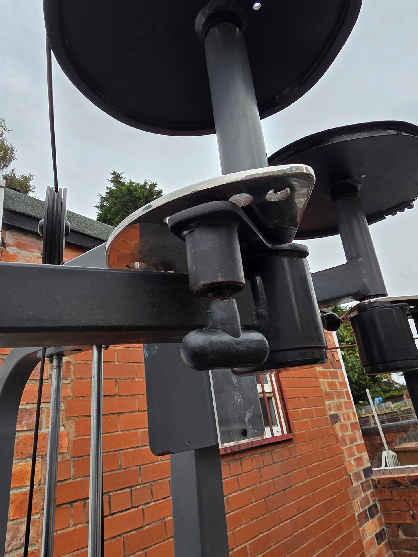 Life Fitness Pro 1 Pec Fly Rear Delt Machine Commercial Gym Equipment