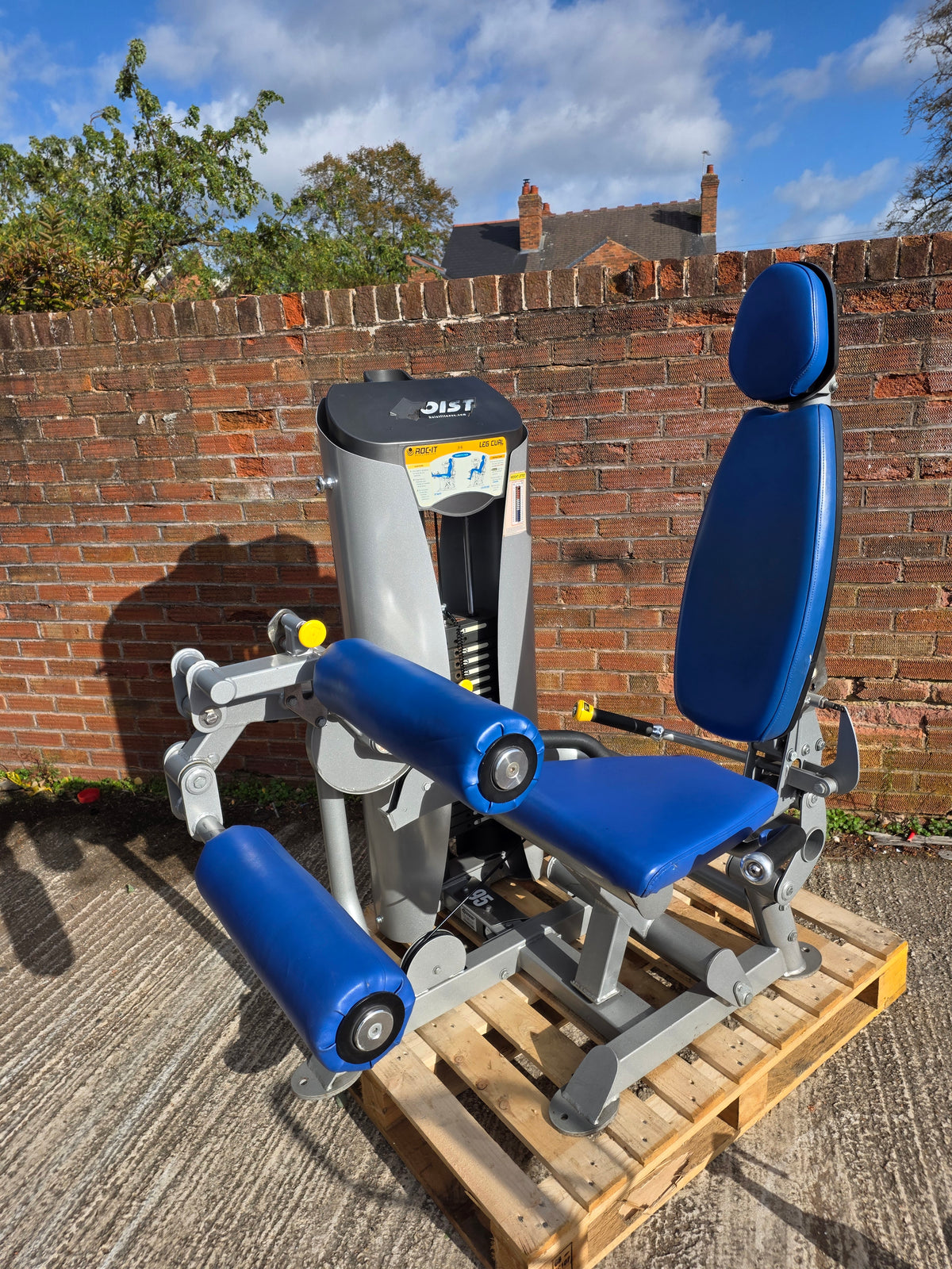 Hoist Roc It Hamstring Curl Machine Commercial Gym Equipment