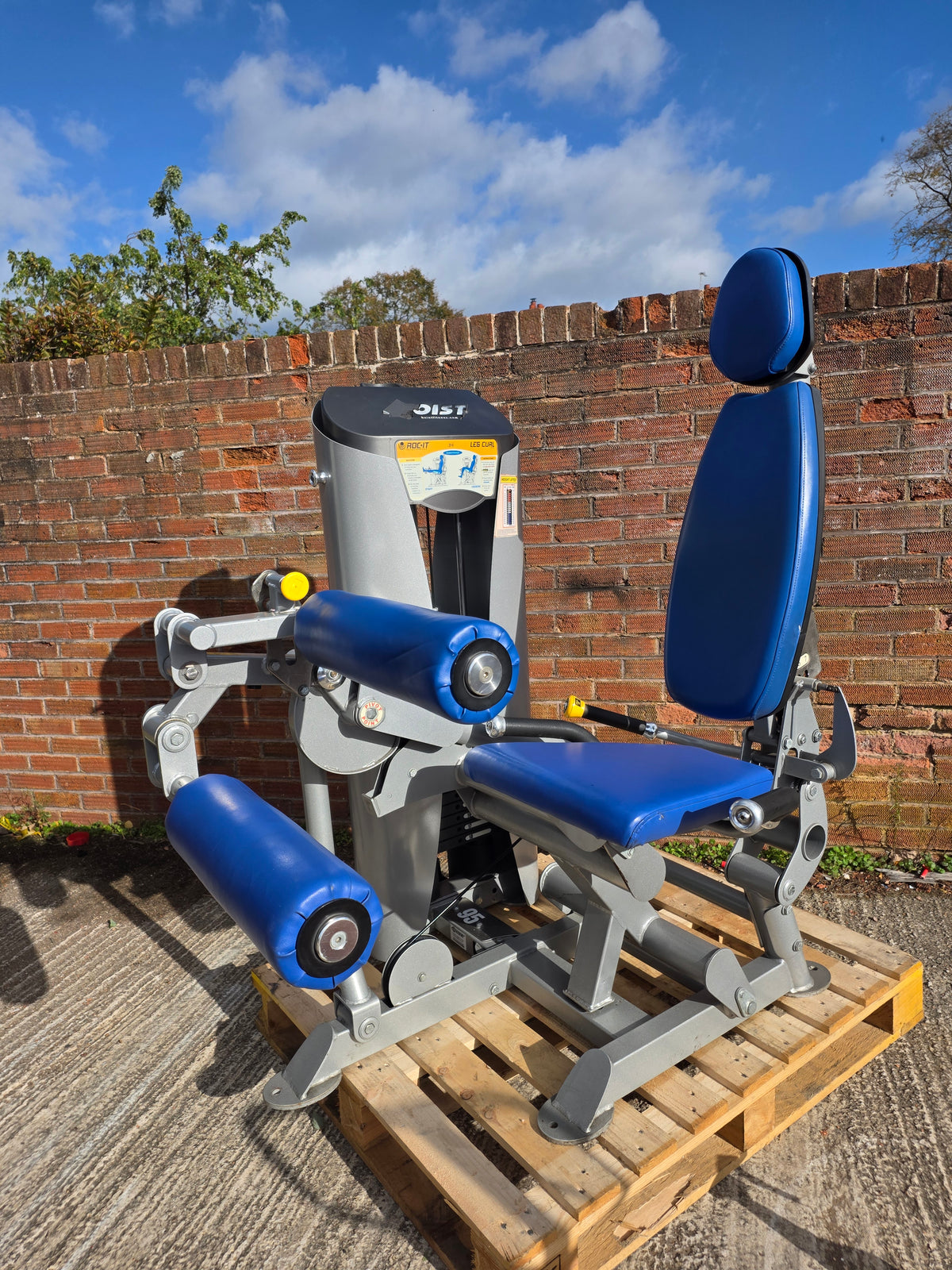 Hoist Roc It Hamstring Curl Machine Commercial Gym Equipment
