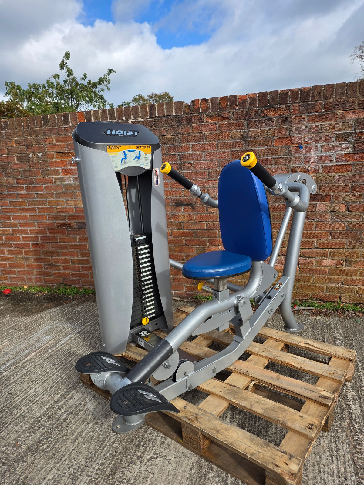 Hoist Roc It Tricep Dip Machine Commercial Gym Equipment