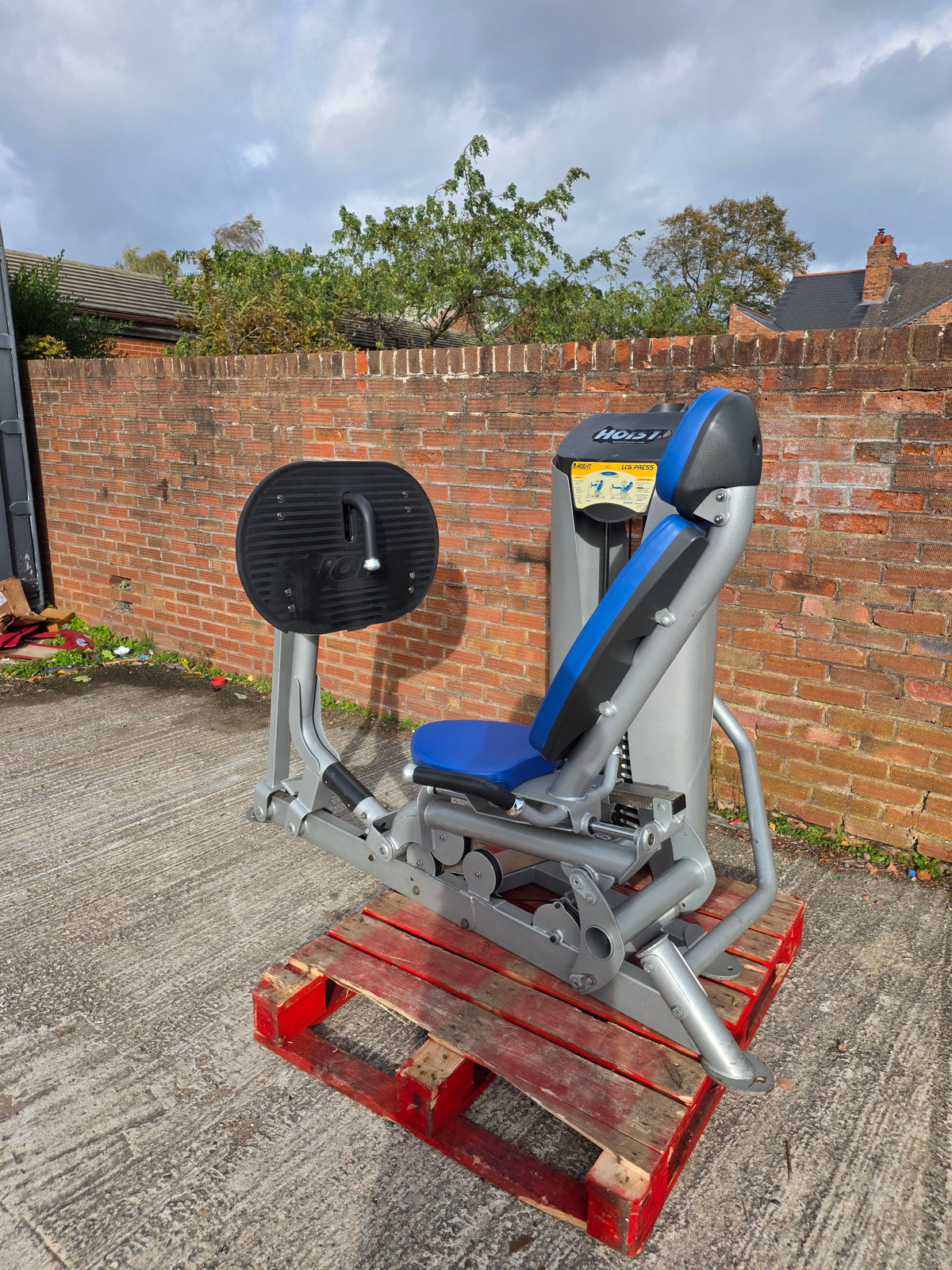 Hoist Roc It Leg Press Machine Commercial Gym Equipment
