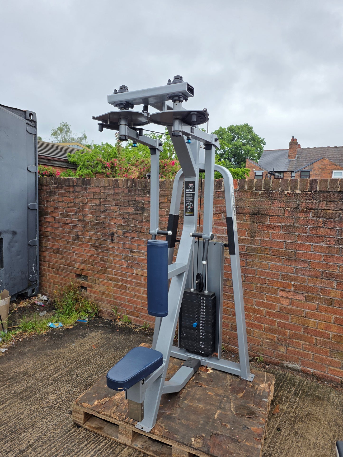 Precor Icarian Pec Fly Rear Delt Commercial Gym Equipment