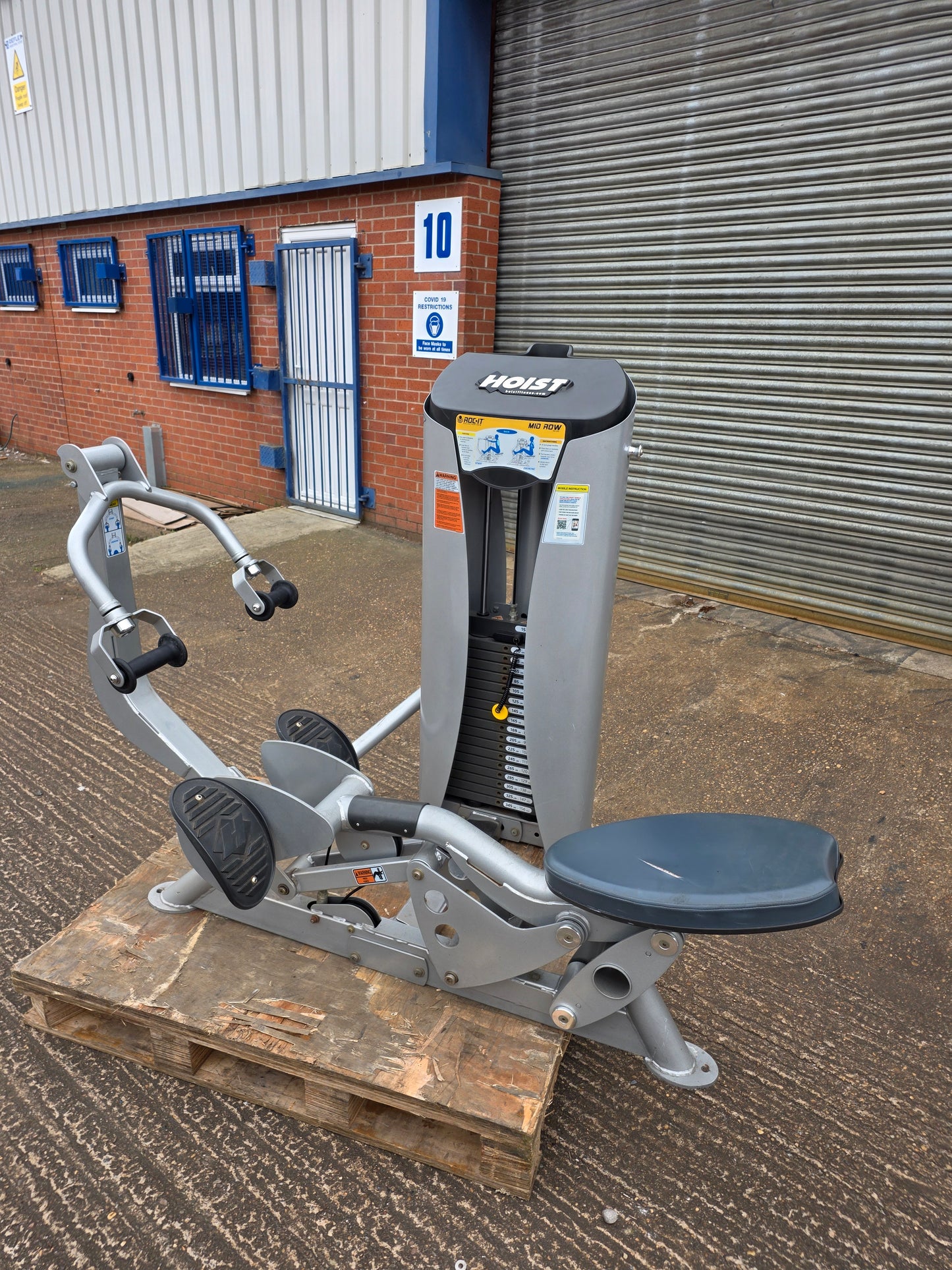 Hoist Roc it Mid Row Machine Commercial Gym Equipment