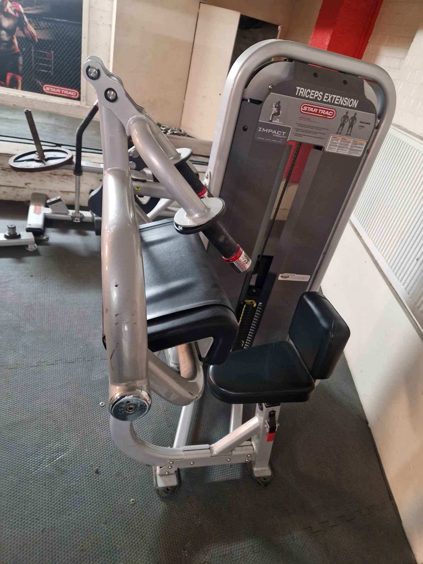 Nautilus Tricep Extension Machine Commercial Gym Equipment