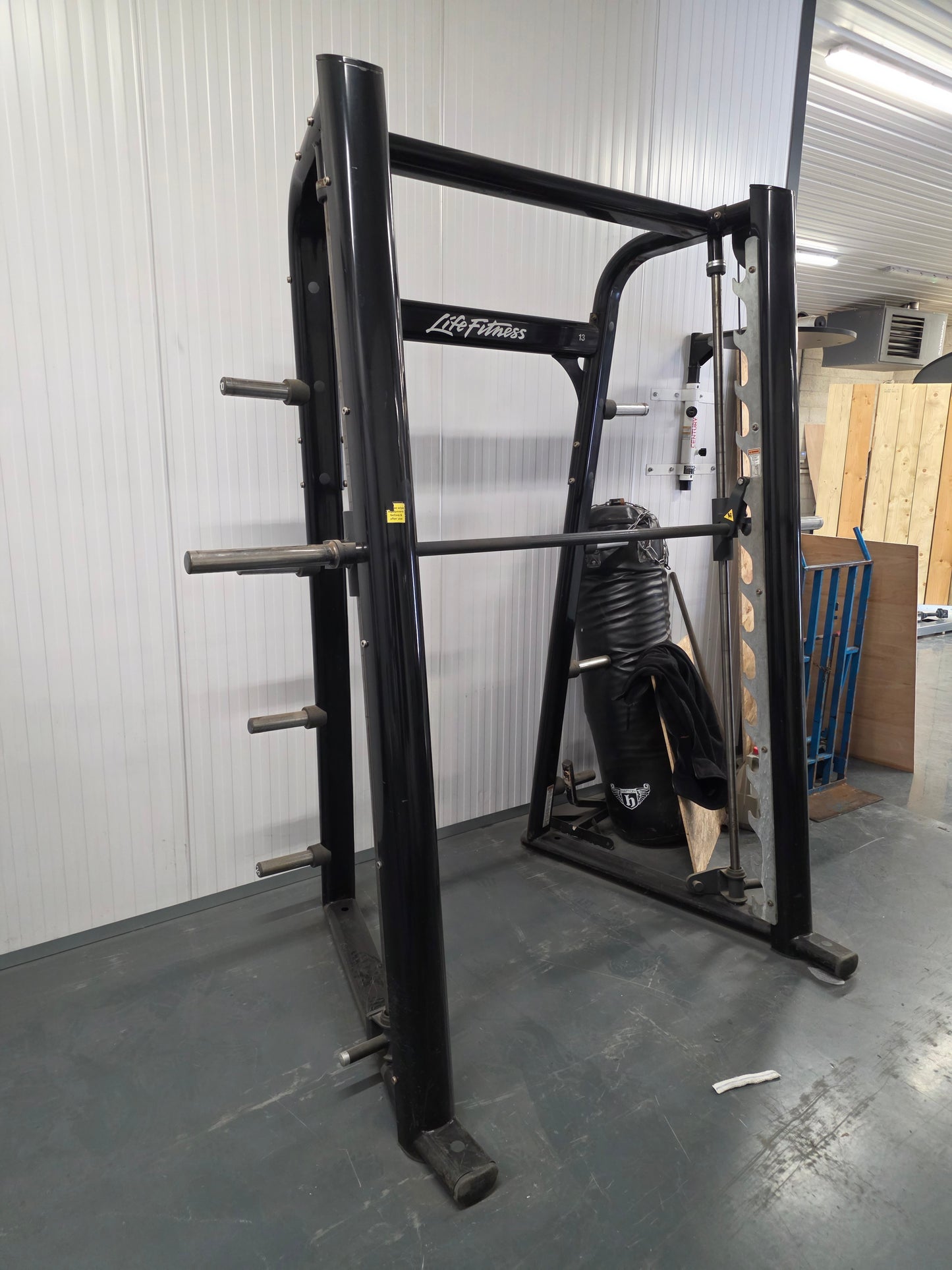 Life Fitness Signature Series Smith Machine Commercial Gym Equipment