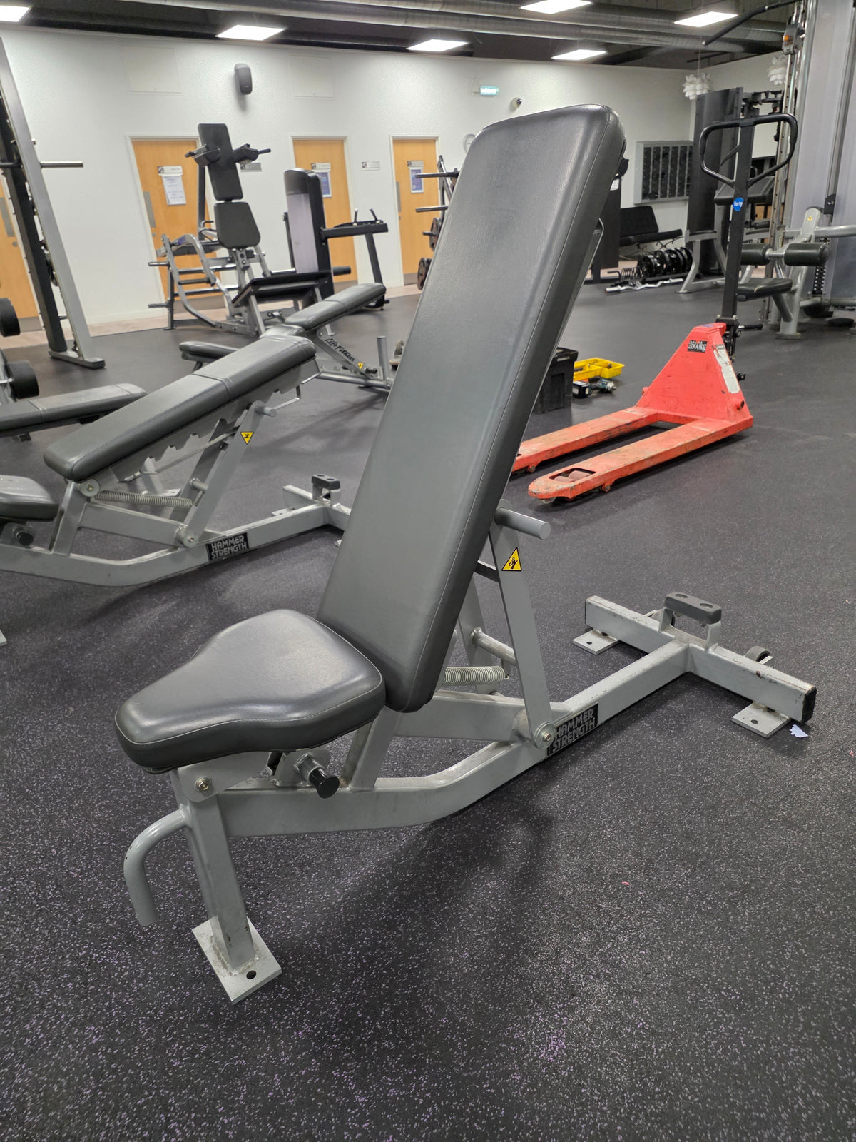 Hammer Strength Adjustable Benches Commercial Gym Equipment