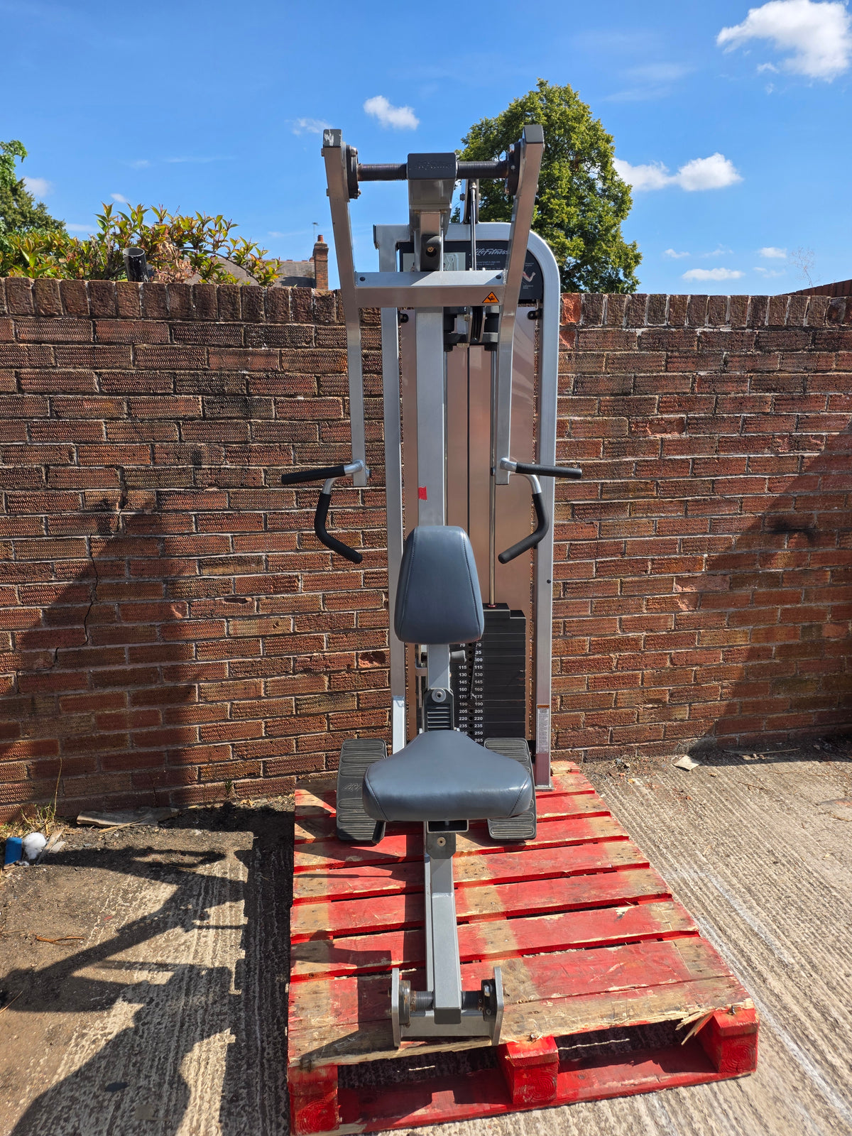 Life Fitness Pro 2 Row/Delt Machine Commercial Gym Equipment
