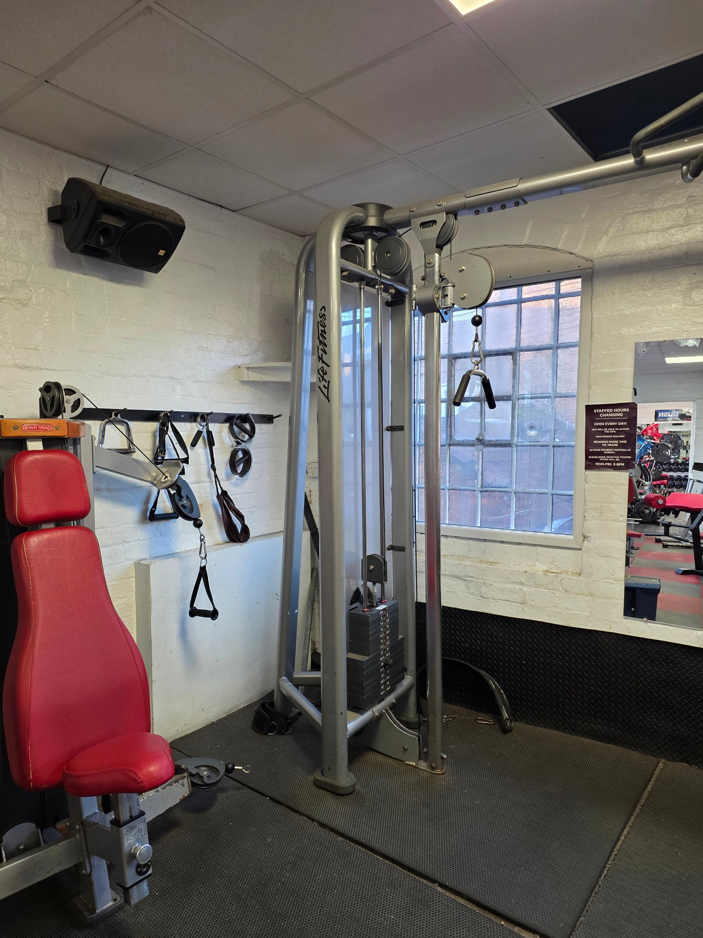 Life Fitness Signature Series Cable Crossover Machine Commercial Gym Equipment