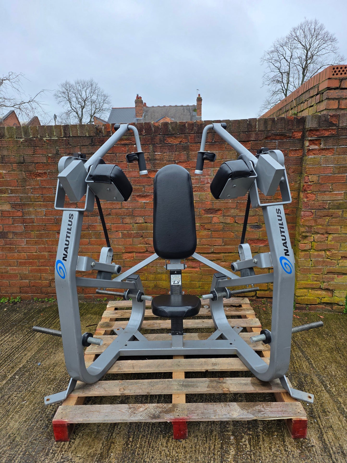 Nautilus Xpload Tricep Extension Machine Commercial Gym Equipment