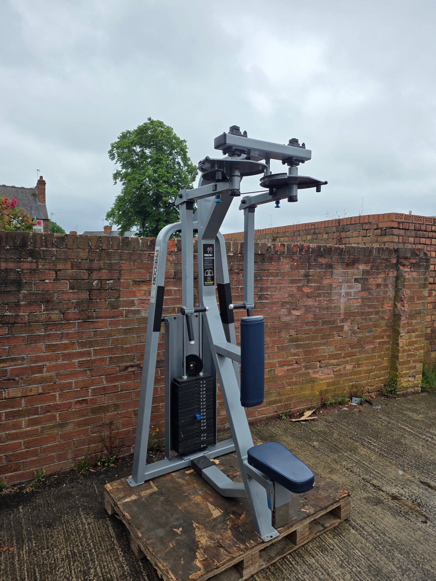 Precor Icarian Pec Fly Rear Delt Commercial Gym Equipment
