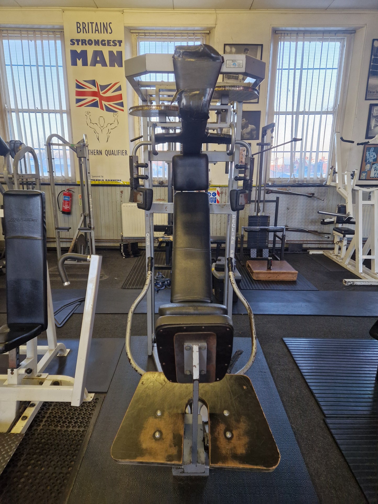 Nautilus 1st Generation Double Chest Fly  Decline Press Commercial Gym Equipment