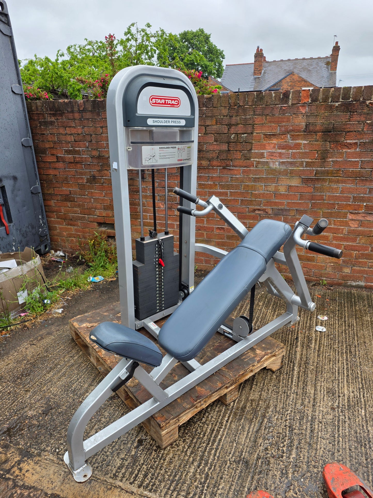 Star Trac/Flex Model Shoulder Press Machine Commercial Gym Equipment