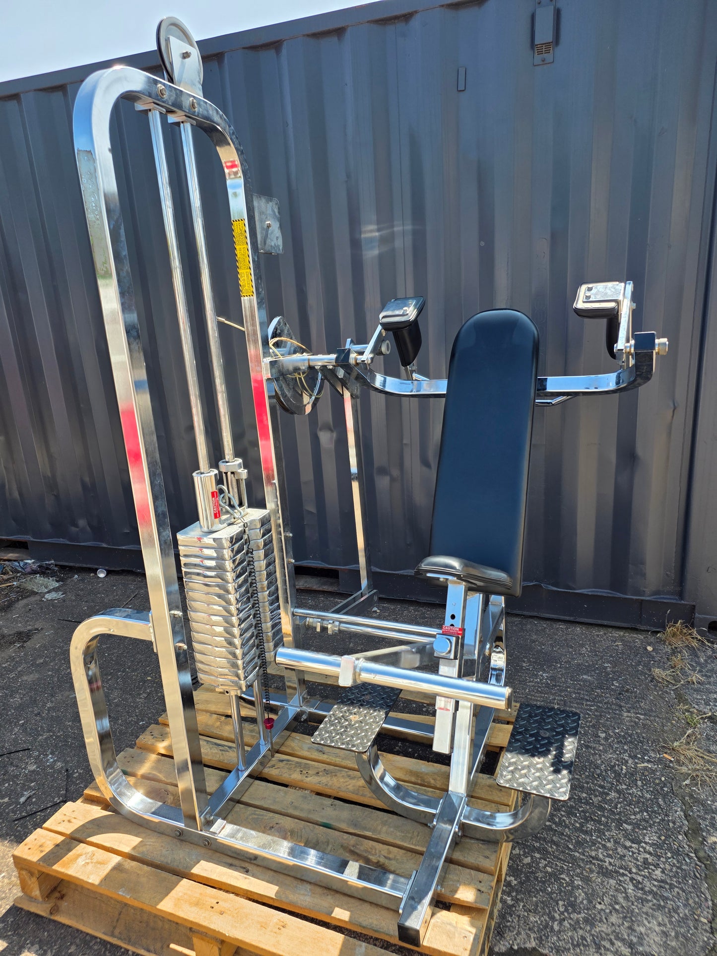 Paramount Pullover Machine Commercial Gym Equipment