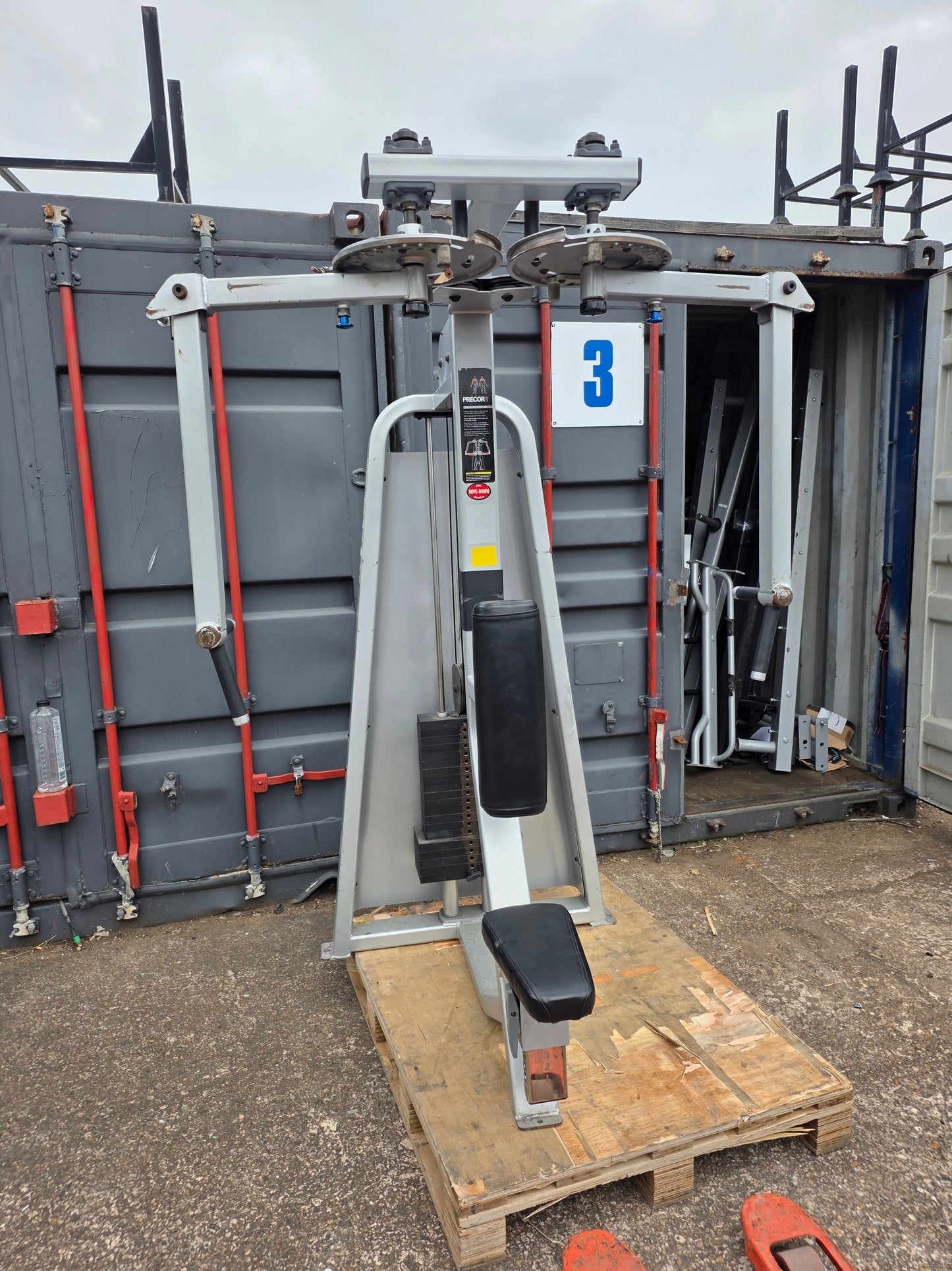 Precor Icarian Pec Fly Rear Delt Machine Commercial Gym Equipment
