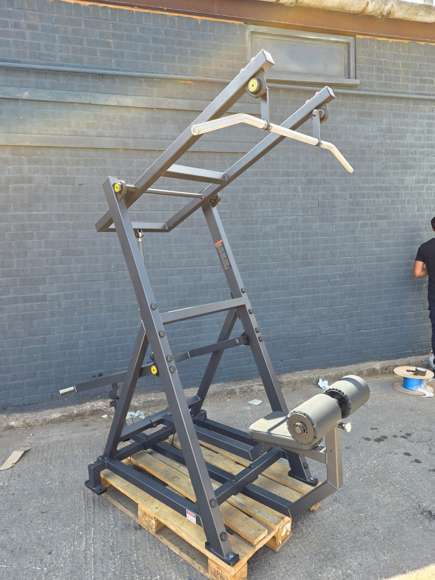 Skelcore Lat Pulldown Machine Commercial Gym Equipment