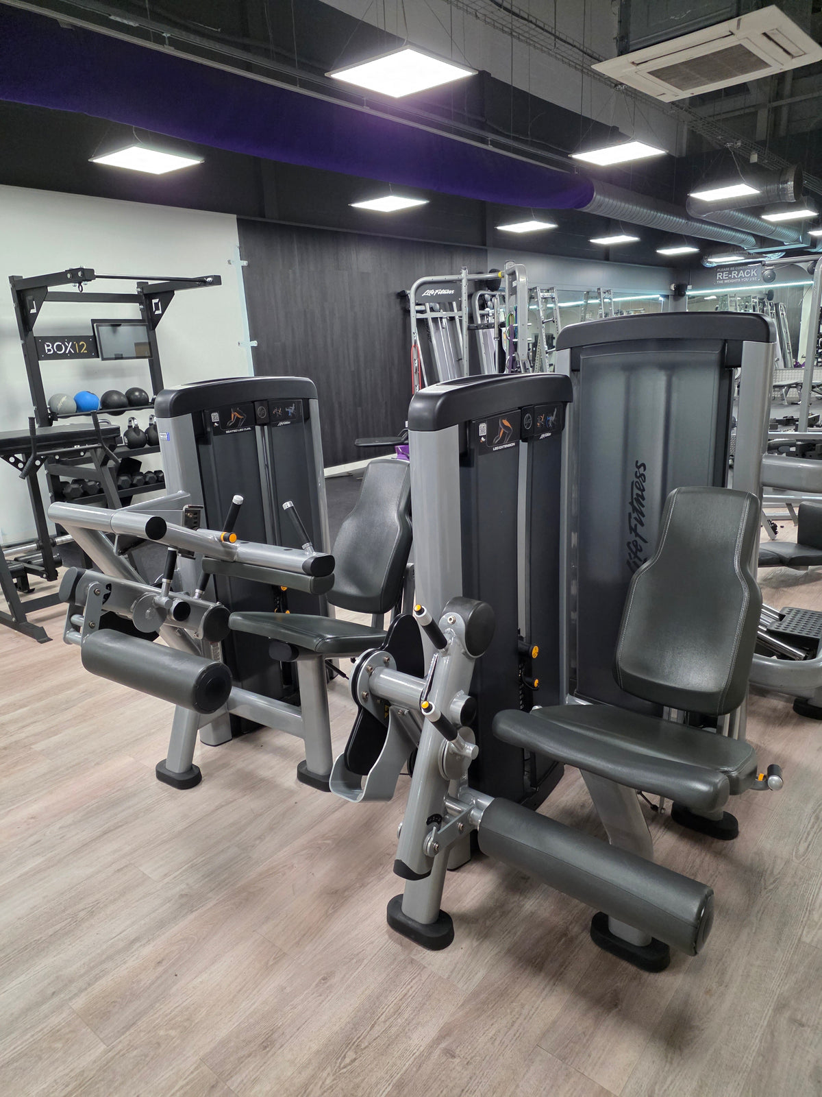 X2 Life Fitness Insignia Series Leg Extension & Hamstring Curl Machines Commercial Gym Equipment
