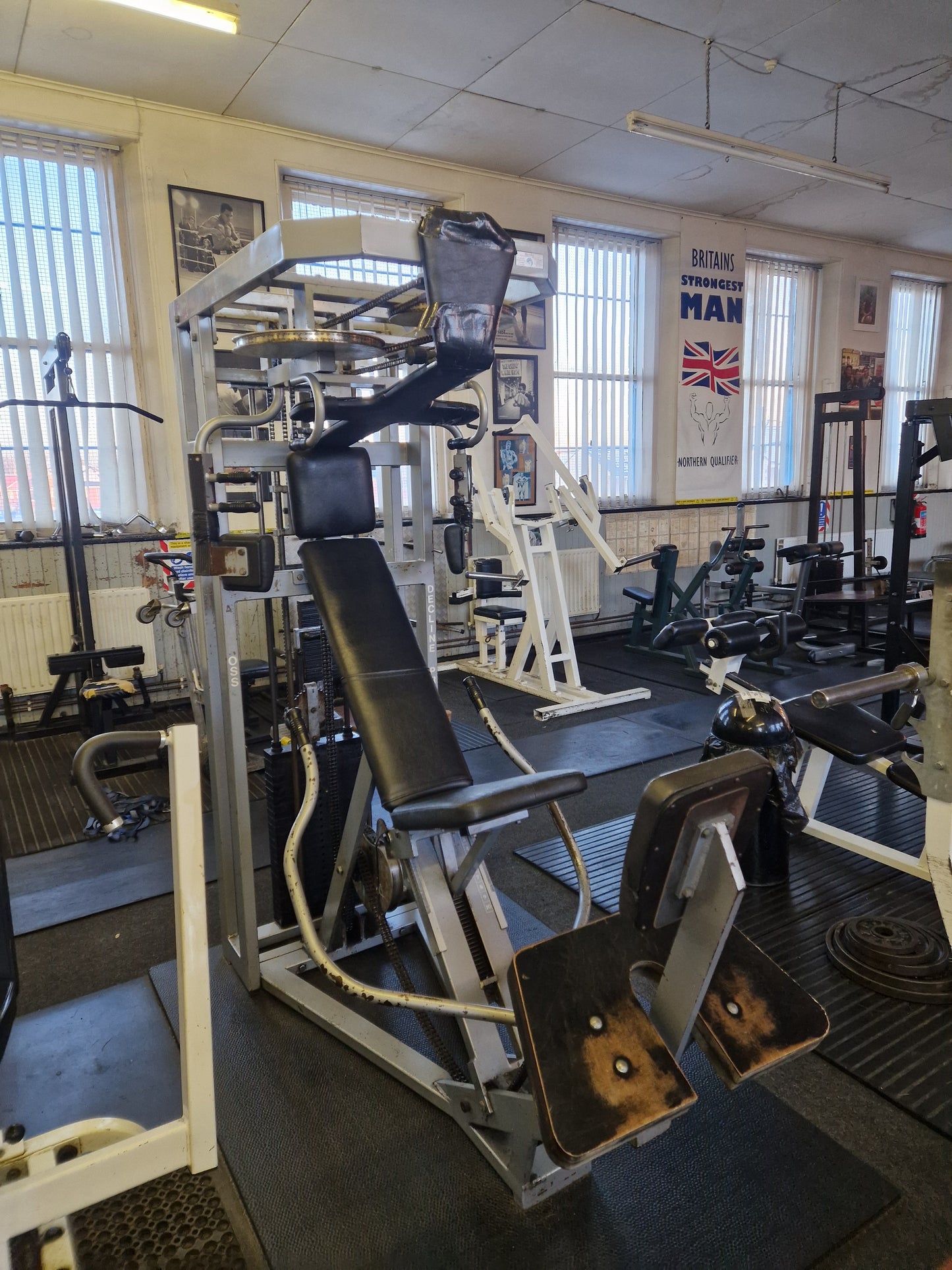 Nautilus 1st Generation Double Chest Fly  Decline Press Commercial Gym Equipment