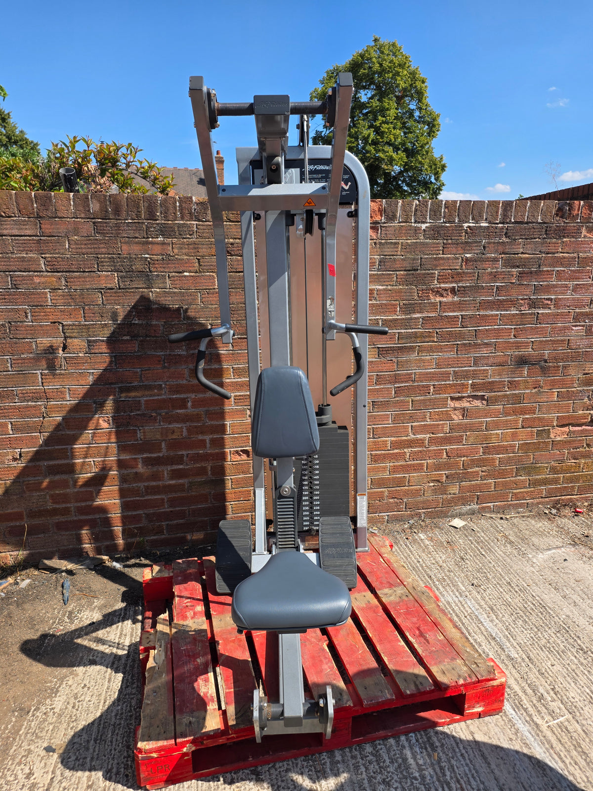 Life Fitness Pro 2 Row/Delt Machine Commercial Gym Equipment