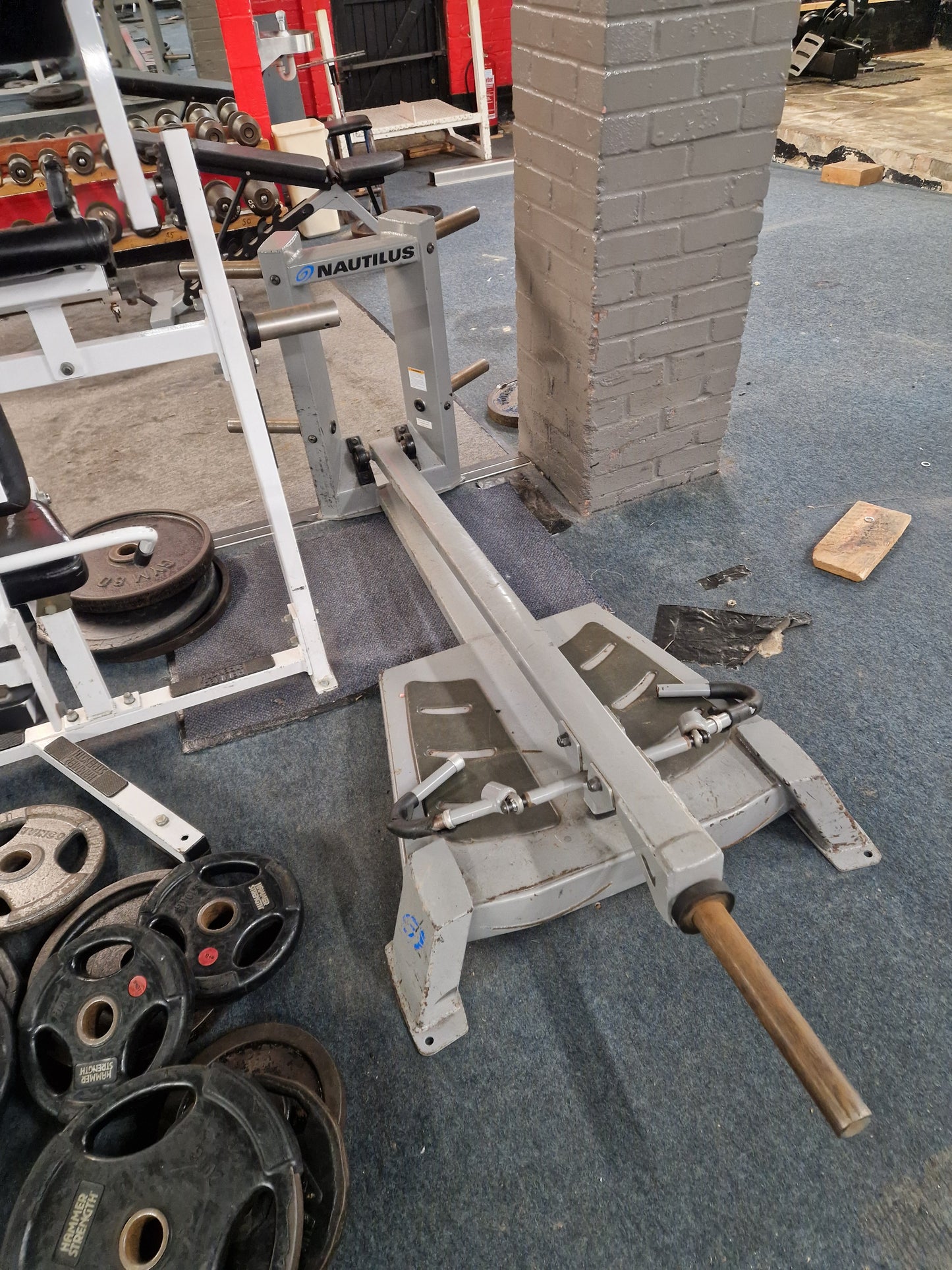 Nautilus Xpload T Bar Row Machine Commercial Gym Equipment