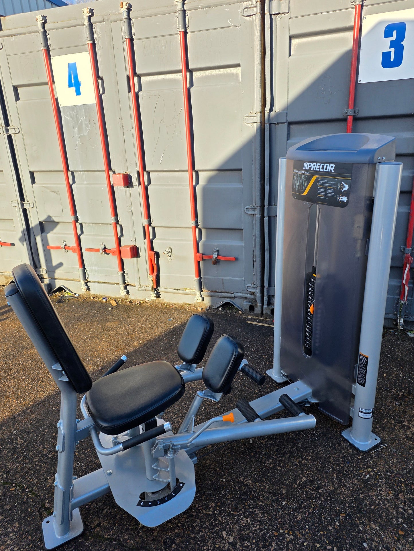 Precor Dual Hip Abductor/Adductor Machine Commercial Gym Equipment