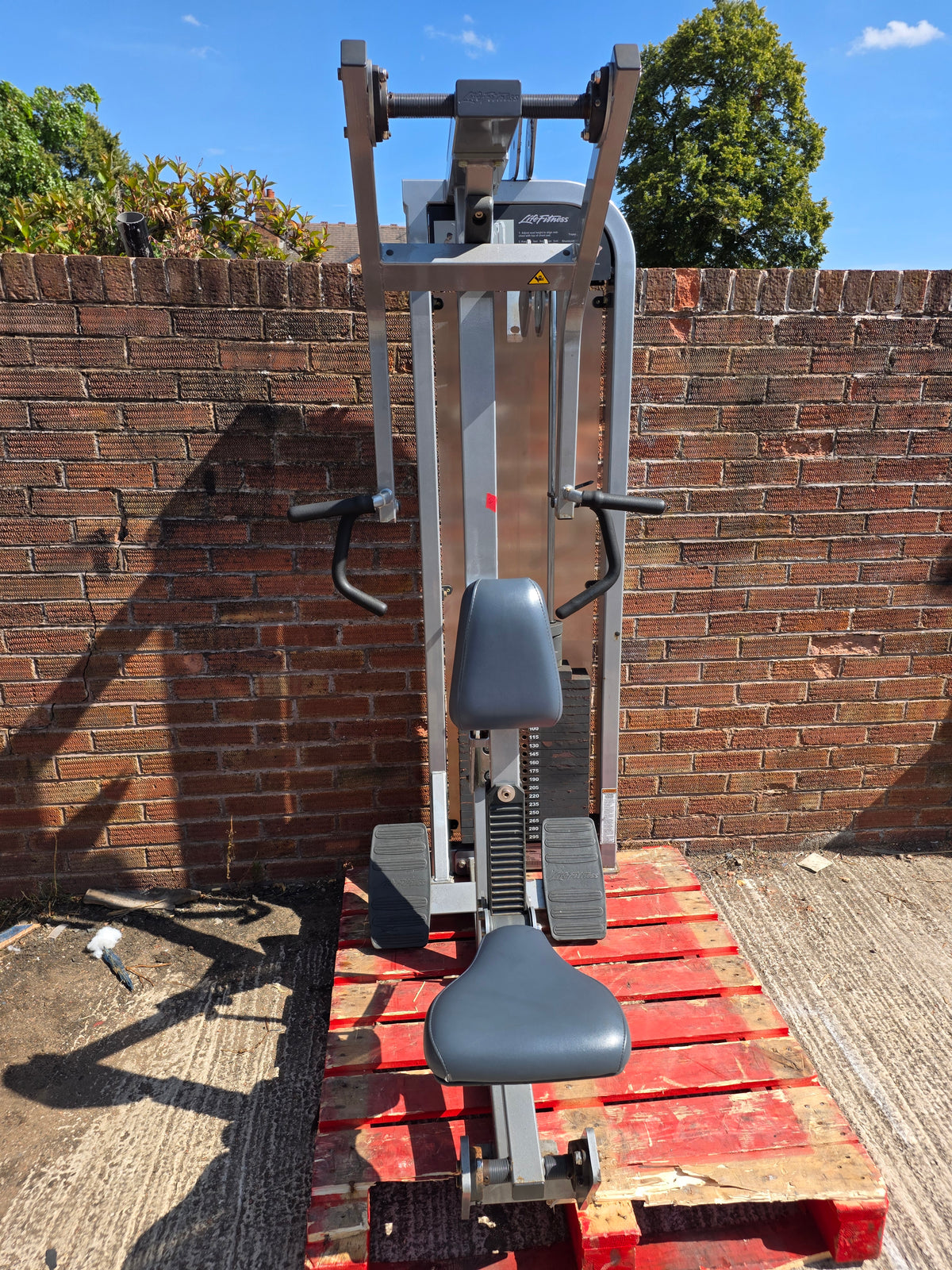 Life Fitness Pro 2 Row/Delt Machine Commercial Gym Equipment