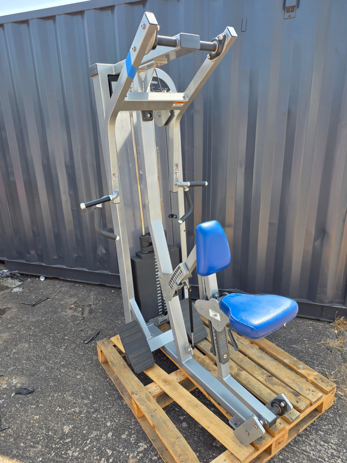 Life Fitness Pro 2 Row/Rear Delt Machine Commercial Gym Equipment