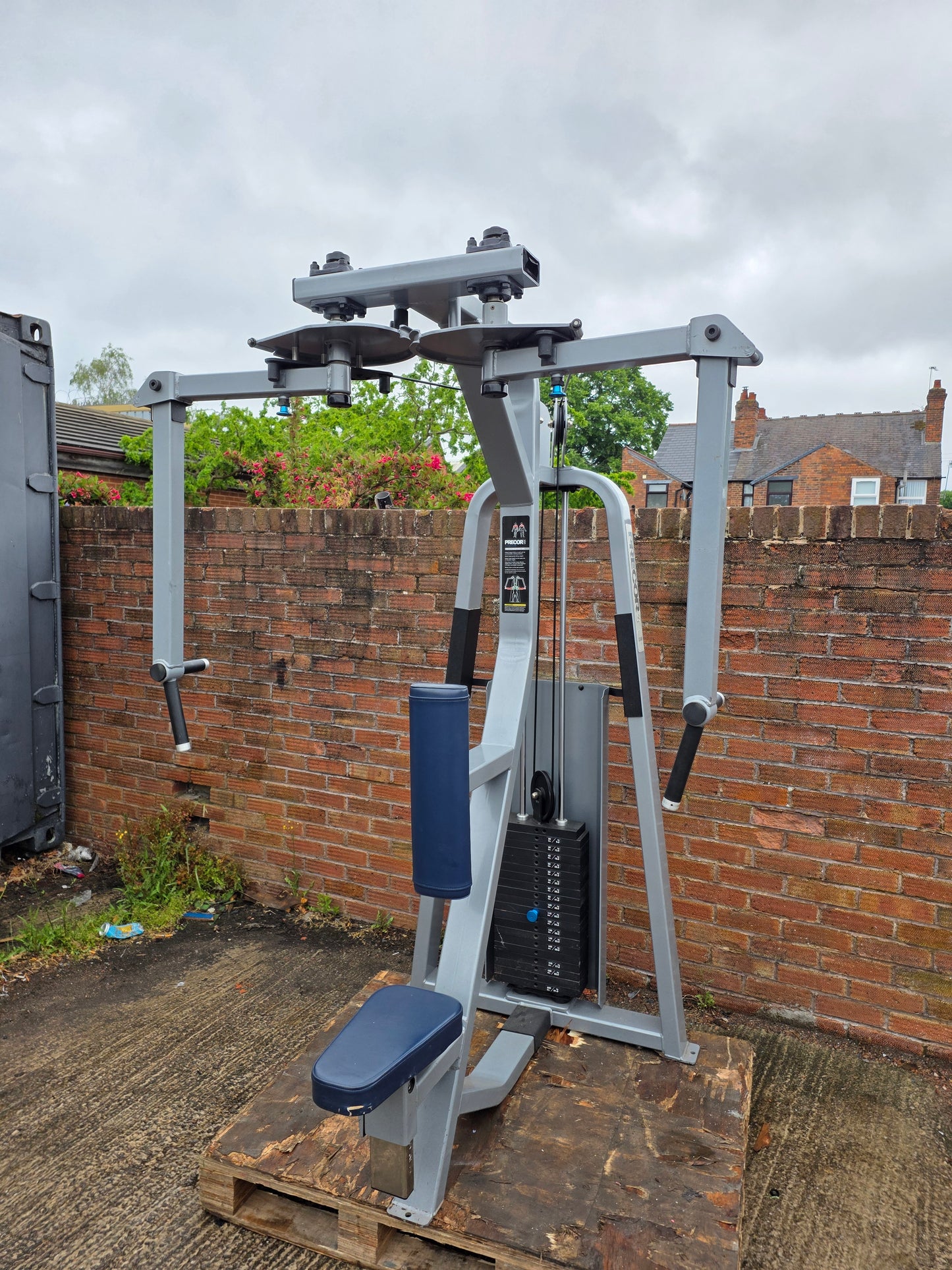 Precor Icarian Pec Fly Rear Delt Commercial Gym Equipment