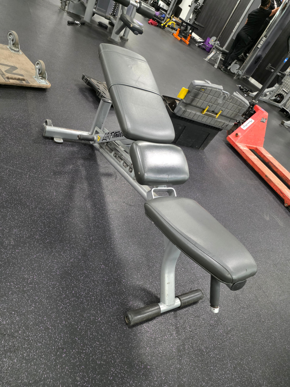 Life Fitness Optima Series Adjustable Bench Commercial Gym Equipment